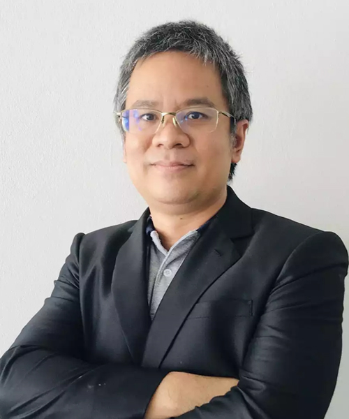 Mr.Pariya Sirikul